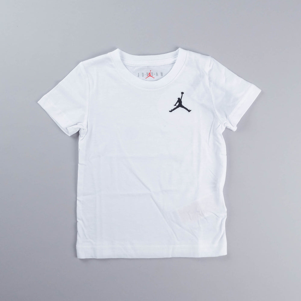 
                  
                    NIKE 85A873001
                  
                