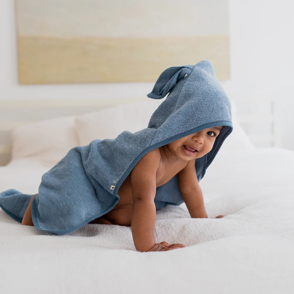 
                  
                    BIBS HOODIESAGE
                  
                