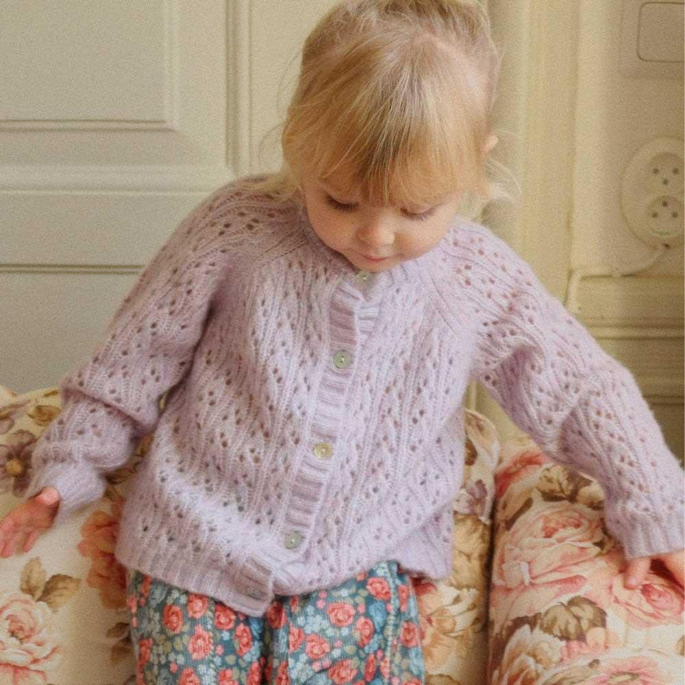 
                  
                    Cardigan in maglia Isa Lavender Mist KS103829LAVANDER KONGES SLOJD
                  
                